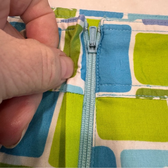 LILLY PULITZER WOMEN’S SKORT SIZE 14 Green, Blue & Purple Beach Theme - Picture 7 of 12